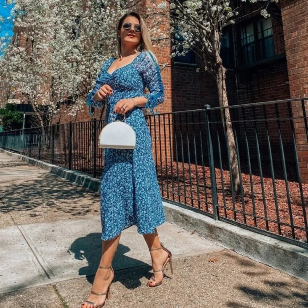 NEW Ali & Jay Blue Floral Field Flowers Midi Dress - Picture 13 of 13
